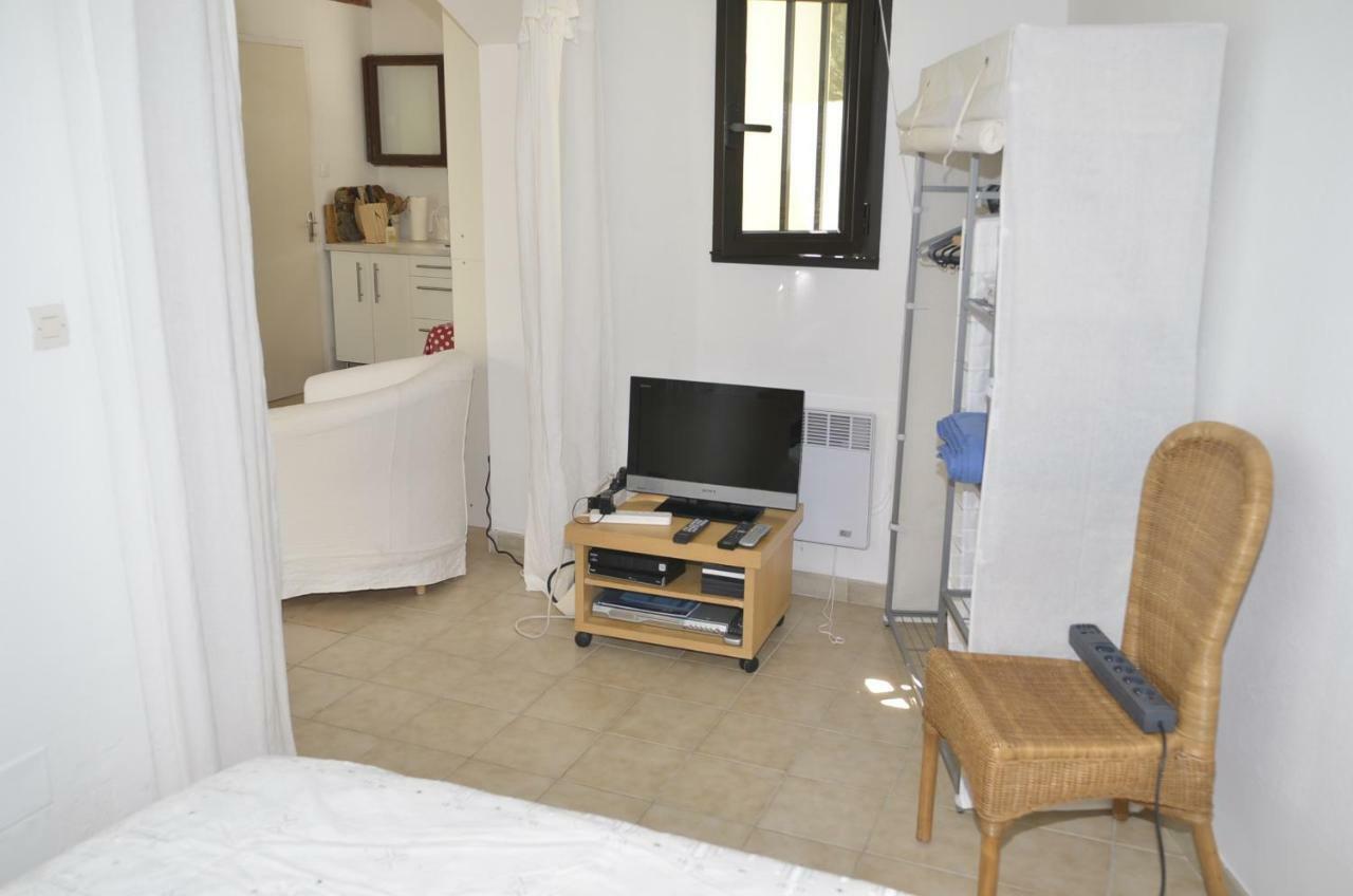 La Petite Cigale Villa Cesseras Екстериор снимка