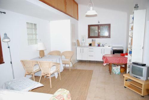 La Petite Cigale Villa Cesseras Екстериор снимка